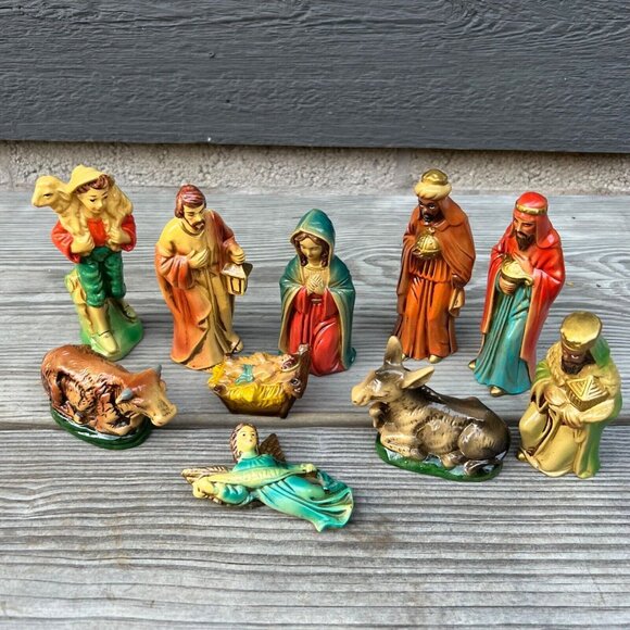 Vtg 1970s Sears - Japan Made - 10 Pc - Nativity Colorful 5" Figurines - Picture 1 of 10